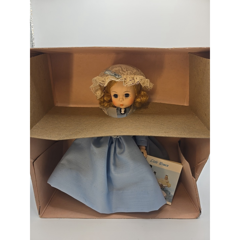 Madame Alexander United States International Doll # 559 In Box NY Vintage